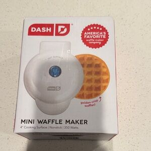 Ash White Mini Waffle Maker